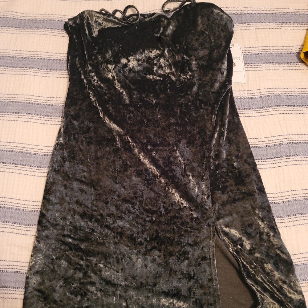 Buffbunny frozen dress in color mistletoe